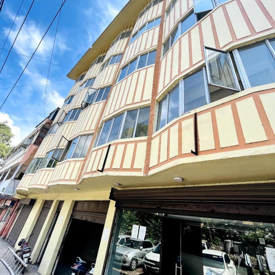 Hotel Chandra ジャムシェードプル エクステリア 写真