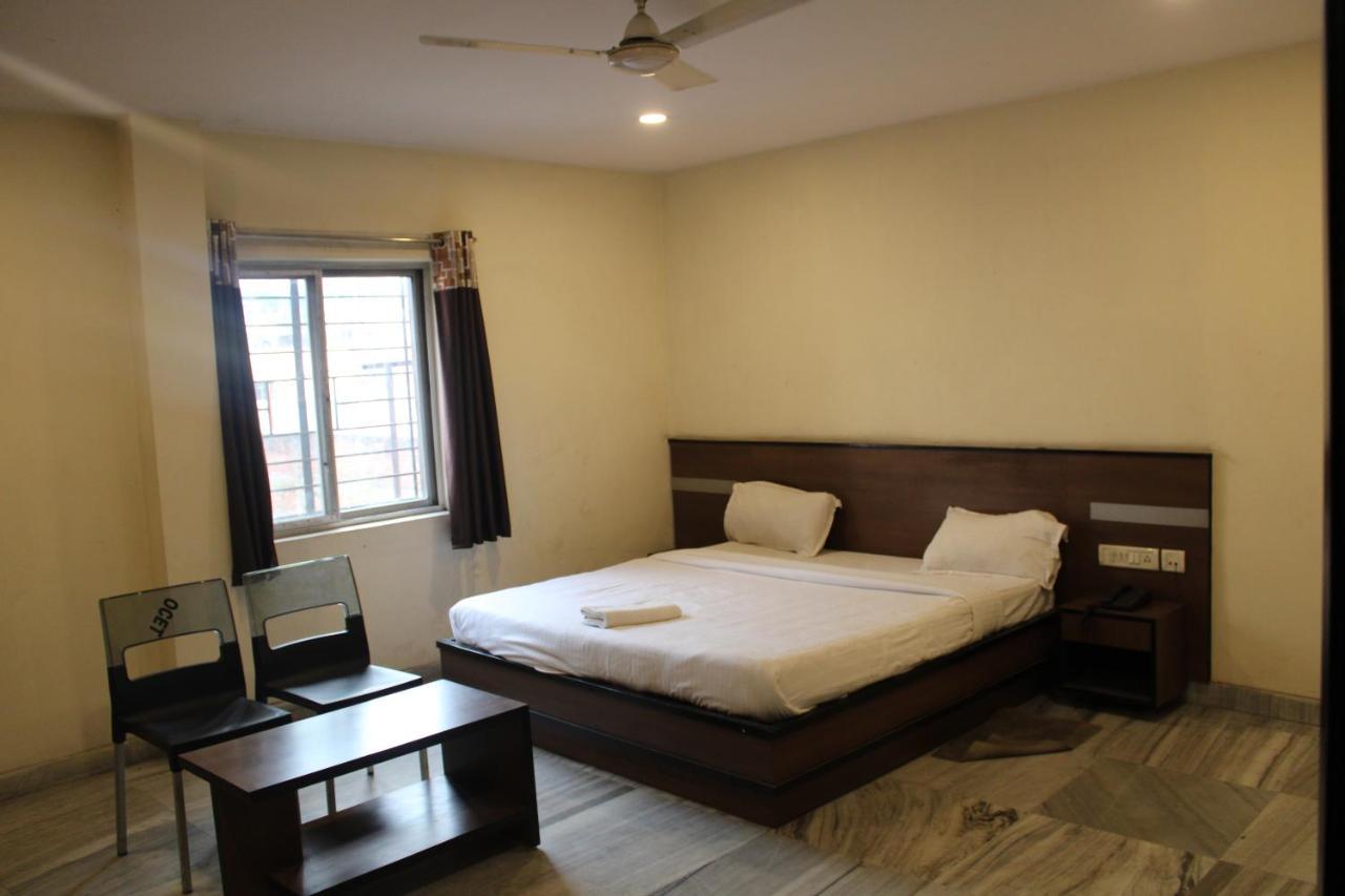 Hotel Chandra ジャムシェードプル エクステリア 写真